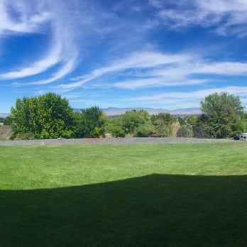 Bella Vista Bed and Breakfast - The view from the guest entry. - Bed & Breakfast Near Me - Meridian, Idaho Bella Vista Bed and Breakfast - The view from the guest entry. - Bed & Breakfast Near Me - Meridian, Idaho