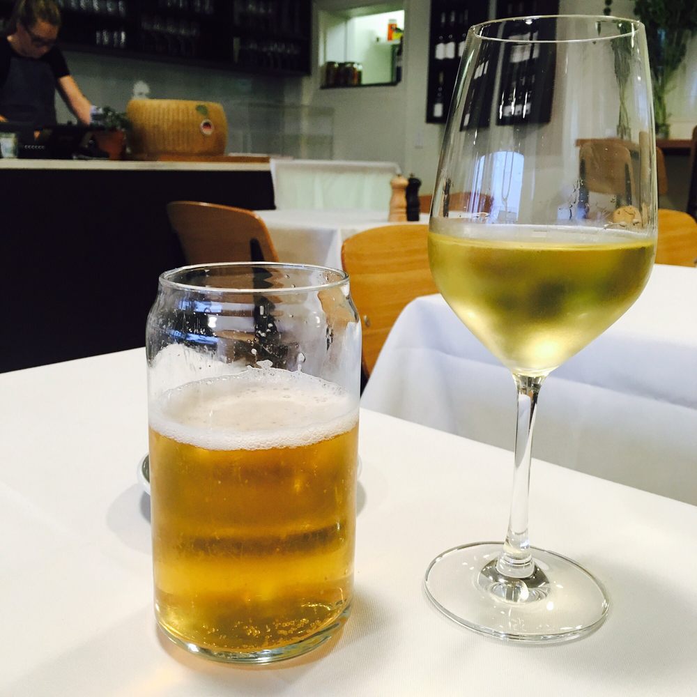 The Governor - Beer&black estate Riesling. Beautiful - Cafes Near Me - Auckland, AUK