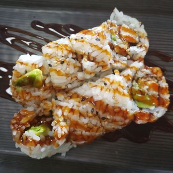 Project Sushi - Chicken tempura roll - Sushi Bars Near Me - Medina, Ohio Project Sushi - Chicken tempura roll - Sushi Bars Near Me - Medina, Ohio