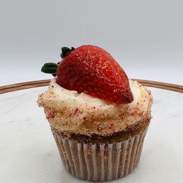 Chocolate Strawberry Cupcake