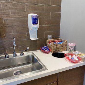 Wellstar Outpatient Surgery Center - Snack station - Surgeons Near Me - Acworth, Georgia Wellstar Outpatient Surgery Center - Snack station - Surgeons Near Me - Acworth, Georgia