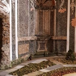 Altes Schloß Eremitage - Grotte