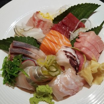 Sushi Aka - Chirashi with an order of O-toro - Sushi Bars Near Me - Suffolk, Virginia