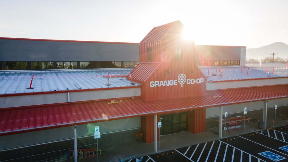 GRANGE COOP Updated August 2024 7700 Crater Lake Hwy, White City