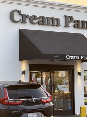 Cream Pan Bakery Lomita by null