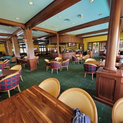 Sam Sneads - Dining room.