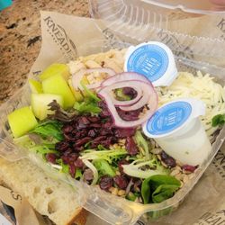 Kneaders Bakery & Cafe - Apple Cranberry Salad (with Chicken)