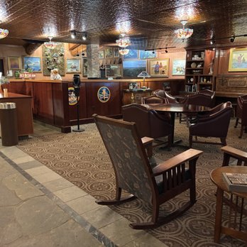 Pike's Waterfront Lodge - Hotels Near Me - Fairbanks, Alaska Pike's Waterfront Lodge - Hotels Near Me - Fairbanks, Alaska