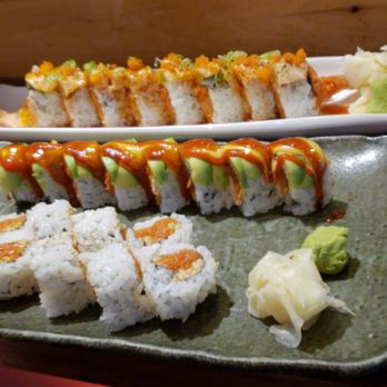 Aki Sushi - The chef special roll in the back was the best hand roll I have ever had!!! - Sushi Bars Near Me - Kennewick, Washington