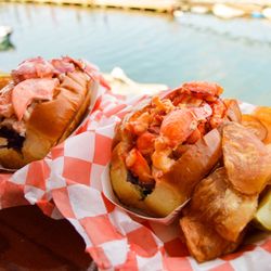 Beal's Lobster Pier