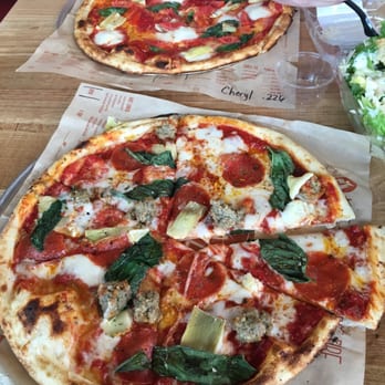 Blaze Pizza - It tasted as good as it looks, get the spicy sauce if you like a little heat... - Pizza Near Me - Bowling Green, Kentucky Blaze Pizza - It tasted as good as it looks, get the spicy sauce if you like a little heat... - Pizza Near Me - Bowling Green, Kentucky