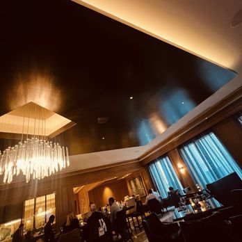 TURN Bar + Kitchen - Restaurant - New American Near Me - Cleveland, Ohio