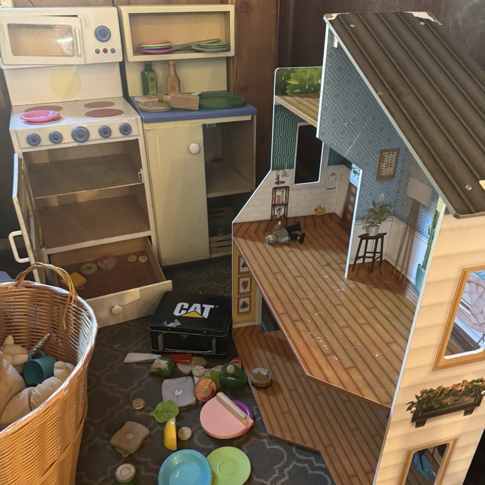 Blackbird Cafe - Mountain Brunch & Lunch - Indoor play area for the littles - American Near Me - Evergreen, Colorado Blackbird Cafe - Mountain Brunch & Lunch - Indoor play area for the littles - American Near Me - Evergreen, Colorado