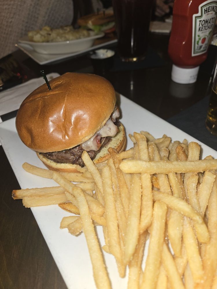 Social spots from Downtown Lounge