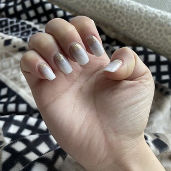 Glamour Nail Salon - Horrible fade. - Nail Salons Near Me - San Mateo, California Glamour Nail Salon - Horrible fade. - Nail Salons Near Me - San Mateo, California