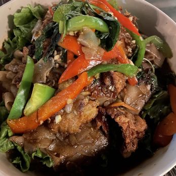 Lamaii - Drunken noodle with duck - Thai Near Me - Las Vegas, Nevada Lamaii - Drunken noodle with duck - Thai Near Me - Las Vegas, Nevada