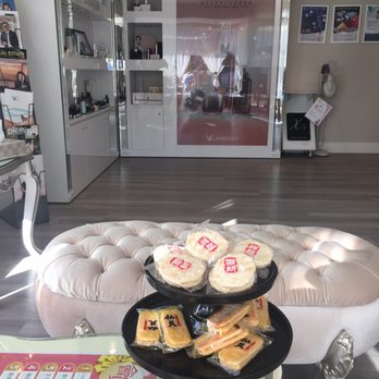 Jourdeness Life Spa - Cookies and tea ready for me! - Skin Care Near Me - Vancouver, British Columbia Jourdeness Life Spa - Cookies and tea ready for me! - Skin Care Near Me - Vancouver, British Columbia