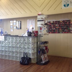 Marina's Spa - Front desk inside