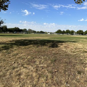 Jacinto Creek Dog Park - Athletic field - Dog Parks Near Me - Elk Grove, California Jacinto Creek Dog Park - Athletic field - Dog Parks Near Me - Elk Grove, California