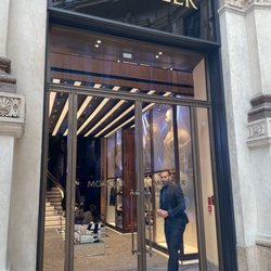 Moncler - The beautiful front door!