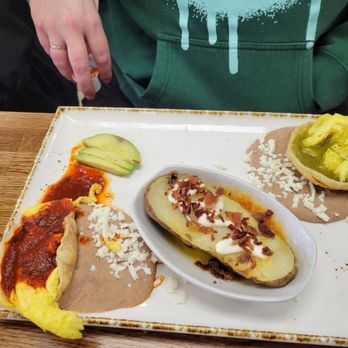 Madres Brunch - Mediocre food. - Breakfast & Brunch Near Me - Whittier, California Madres Brunch - Mediocre food. - Breakfast & Brunch Near Me - Whittier, California