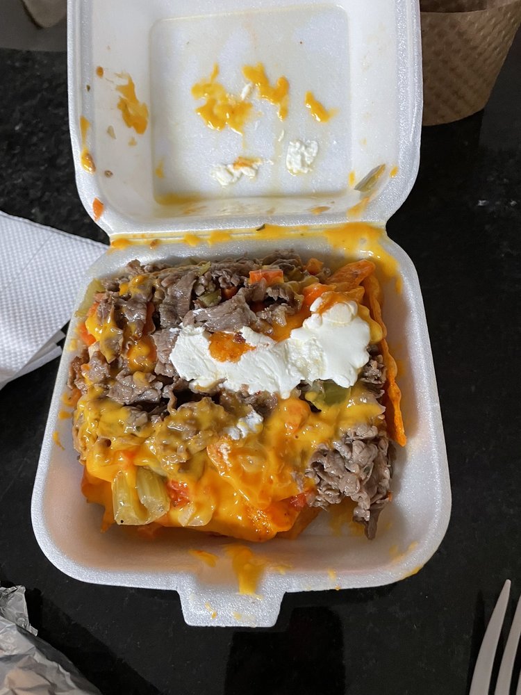 Food from Hot Diggity Dogz