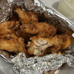 Brickhouse Pizza Company - Honey Garlic wings
