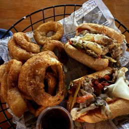 Philly cheesesteak w onion rings Philly cheesesteak w onion rings
