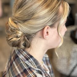 Liv Salon - Special event styling