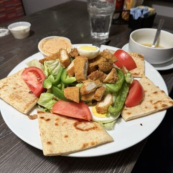 Griddle 24 - Southwest chicken Salad - Diners Near Me - Chicago, Illinois