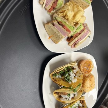 Lalo's Cafe - Breakfast & Brunch Near Me - Lemoyne, Pennsylvania