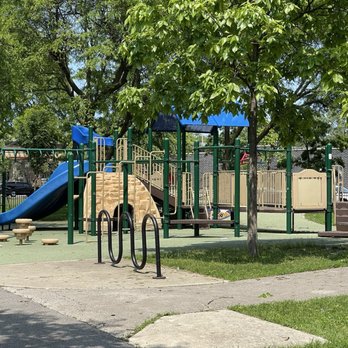 Garfield Park - Parks Near Me - Chicago, Illinois