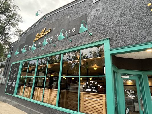Stellina Pizza Cafe by null
