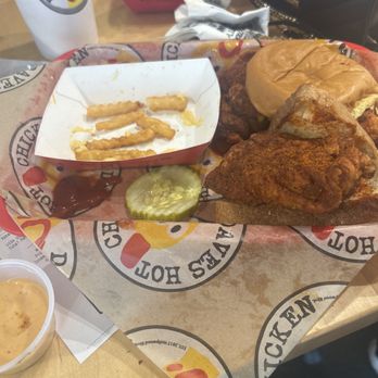 Dave's Hot Chicken - Chicken Shop Near Me - Houston, Texas Dave's Hot Chicken - Chicken Shop Near Me - Houston, Texas