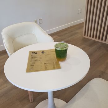 UYU cafe - mango matcha tonic - Cafes Near Me - Lake Forest, California