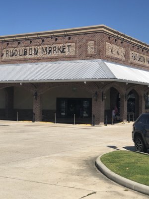 Audubon Market by null