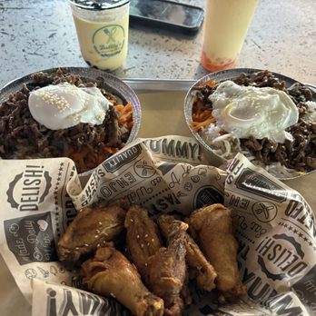 Bubblys - Soy Garlic Wings Bibimbap Bowl Mango Bubble Tea - Asian Fusion Near Me - Hickory, North Carolina