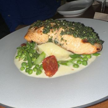 JOEY Don mills - Salmon - Canadian (New) Near Me - North York, Ontario JOEY Don mills - Salmon - Canadian (New) Near Me - North York, Ontario