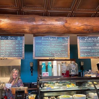 Paneah's Bistro - Genuine service at Paneah's - Coffee & Tea Near Me - Sandpoint, Idaho Paneah's Bistro - Genuine service at Paneah's - Coffee & Tea Near Me - Sandpoint, Idaho
