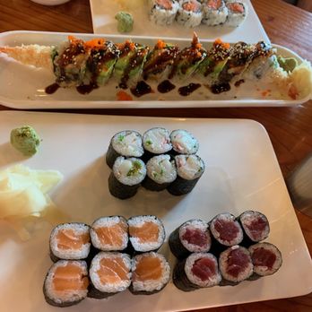 Tadashi - Top: Spicy tuna roll, black dragon roll, yellowtail scallion roll, salmon roll and tuna roll - Sushi Bars Near Me - State College, Pennsylvania