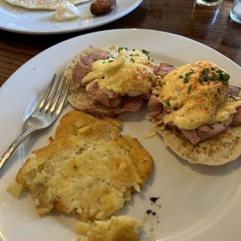 Nectar - EGGS BENEDICT* - Breakfast & Brunch Near Me - Hilton Head Island, South Carolina