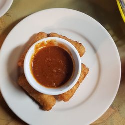 Bino's Seafood Restaurant - Mozzarella sticks