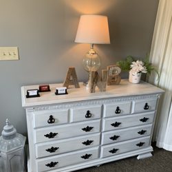 Alecia Nicole's Beautique and Spa - Waiting area