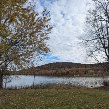 Rockland Lake State Park - Parks Near Me - Valley Cottage, New York