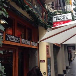Bodega Pàdua - Entrada