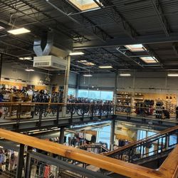 Atrium, REI Carolina Place