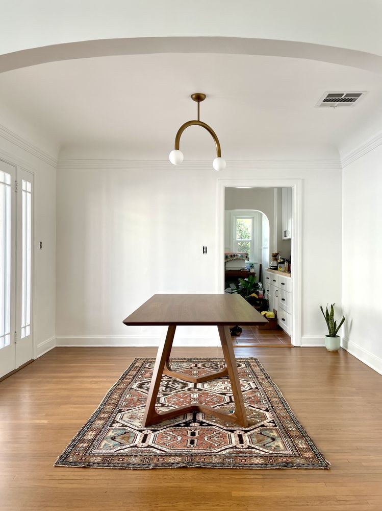 RUGS & ART Updated October 2024 133 South La Brea Ave, Los Angeles