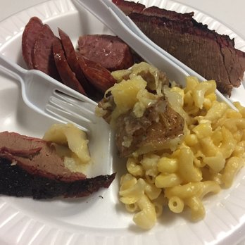 Peters BBQ - 2 meat plate - sausage and brisket - Barbeque Near Me - Ellinger, Texas