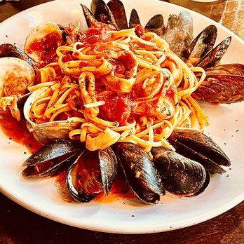 Amici's Restaurant - Zuppa de Pesce - Pizza Near Me - Maywood, New Jersey Amici's Restaurant - Zuppa de Pesce - Pizza Near Me - Maywood, New Jersey