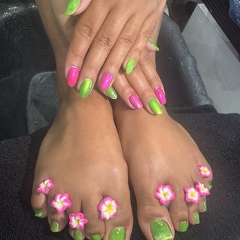 Upscale Nails Bar - Skin Care Near Me - Arlington, Texas Upscale Nails Bar - Skin Care Near Me - Arlington, Texas